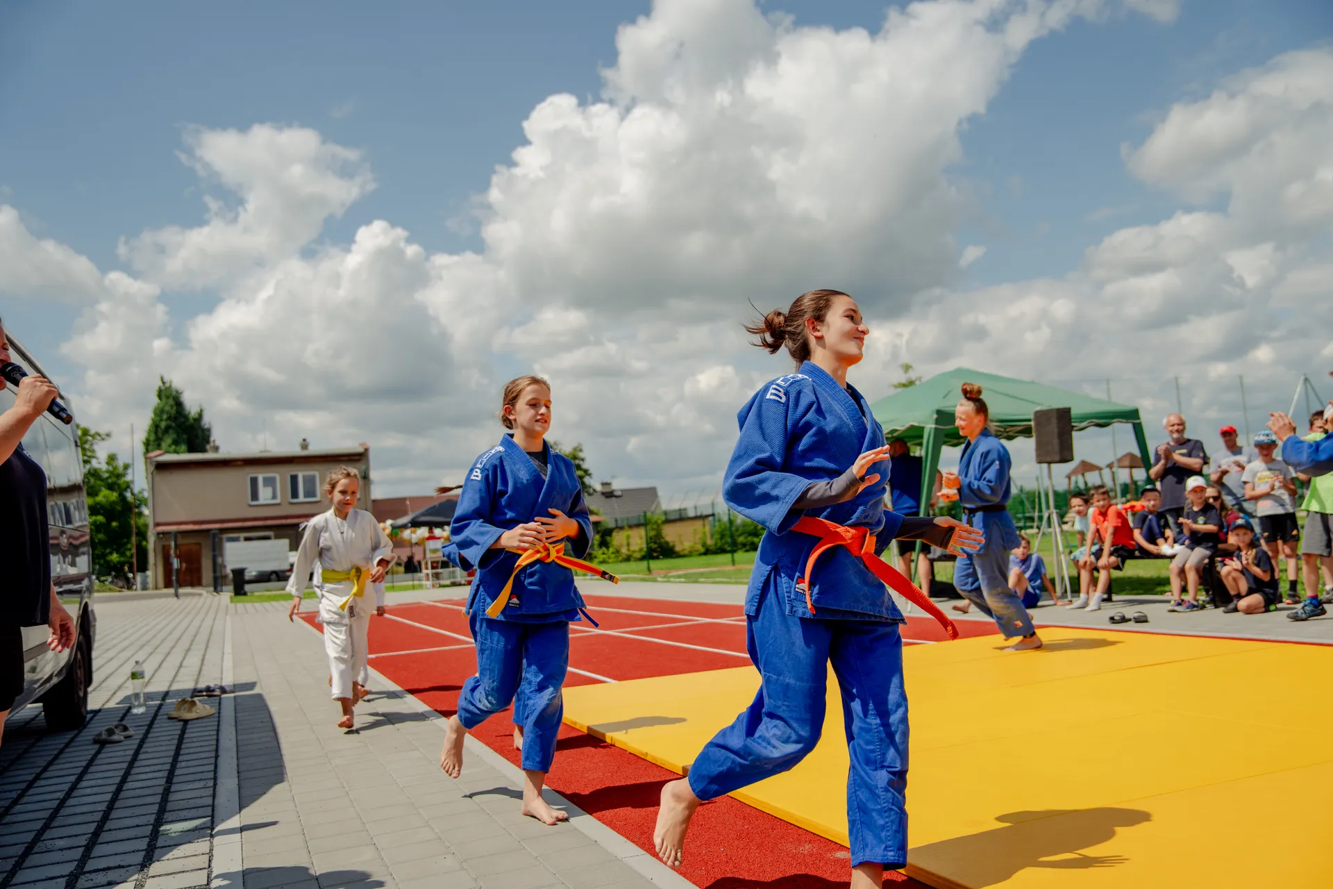 Dolní Domaslavice - Otevření nového hřiště gallery 8